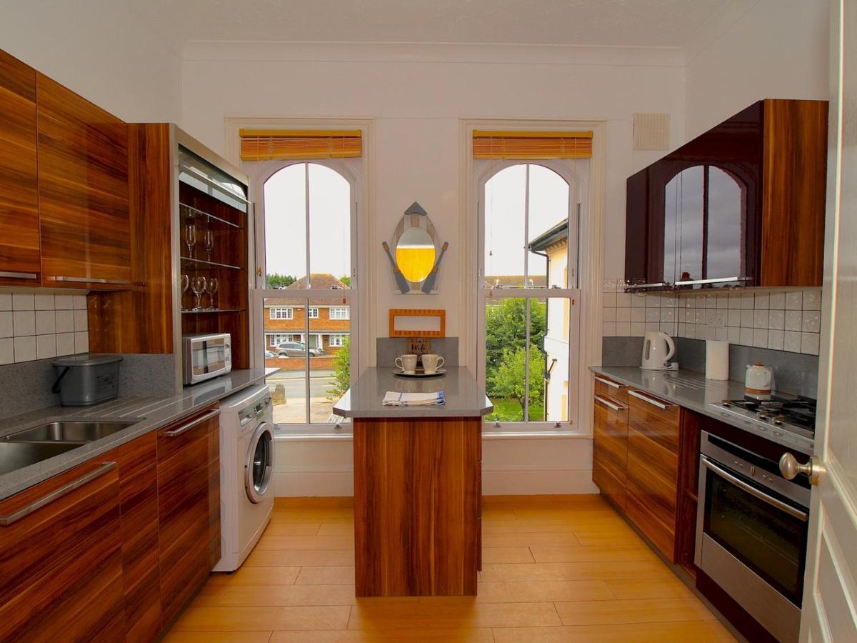 A Spacious Cosy Retreat! * Whitstable