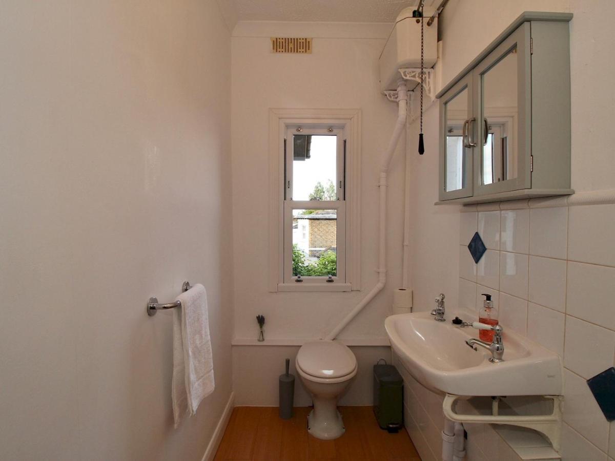 A Spacious Cosy Retreat! *