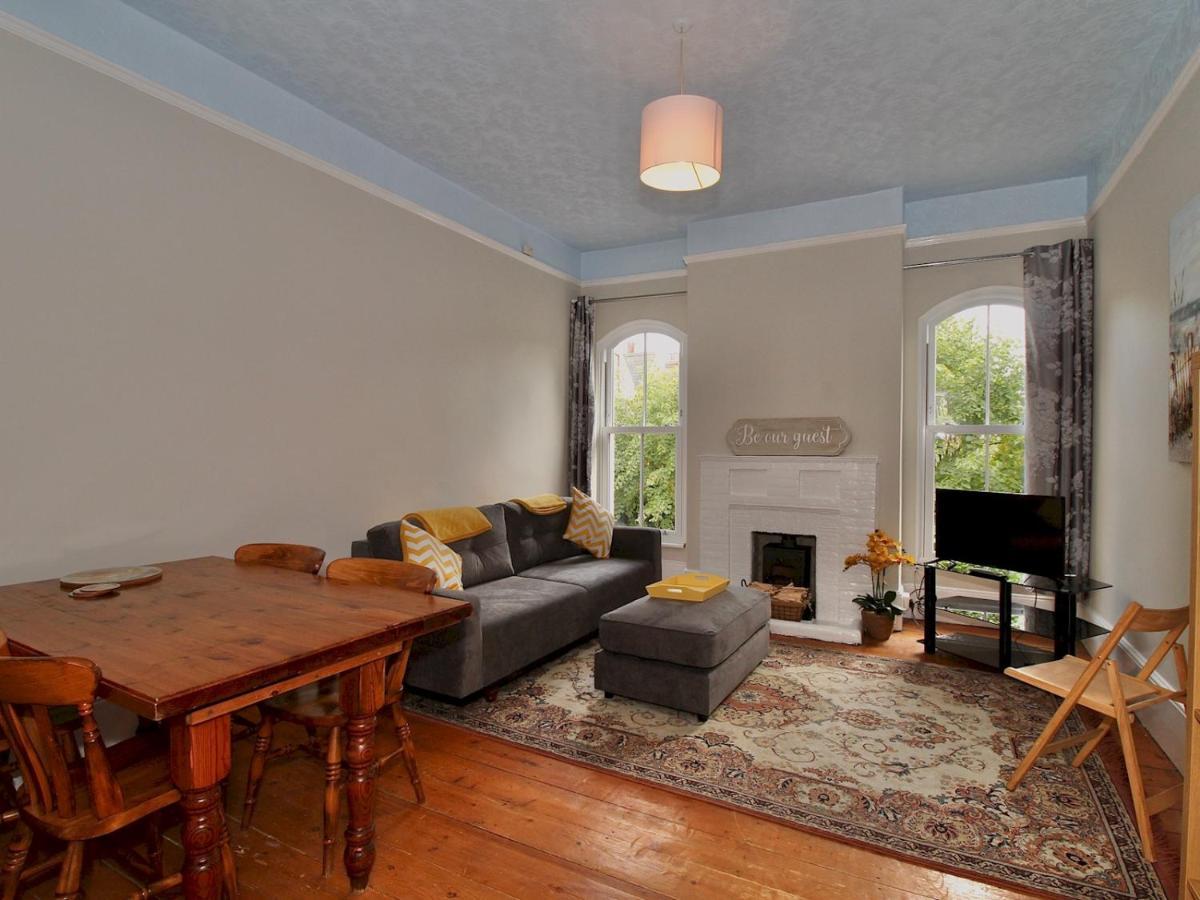 A Spacious Cosy Retreat! Apartment