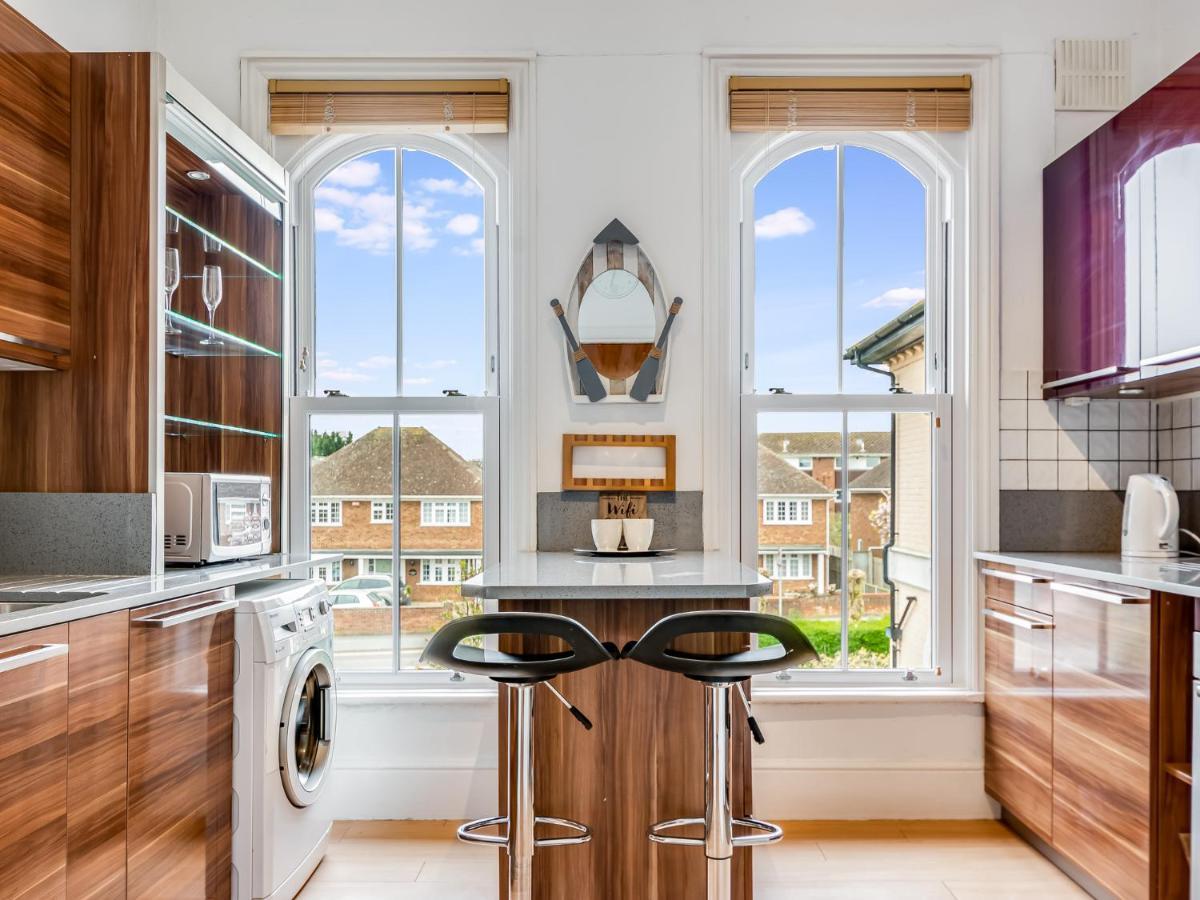 A Spacious Cosy Retreat! * Whitstable