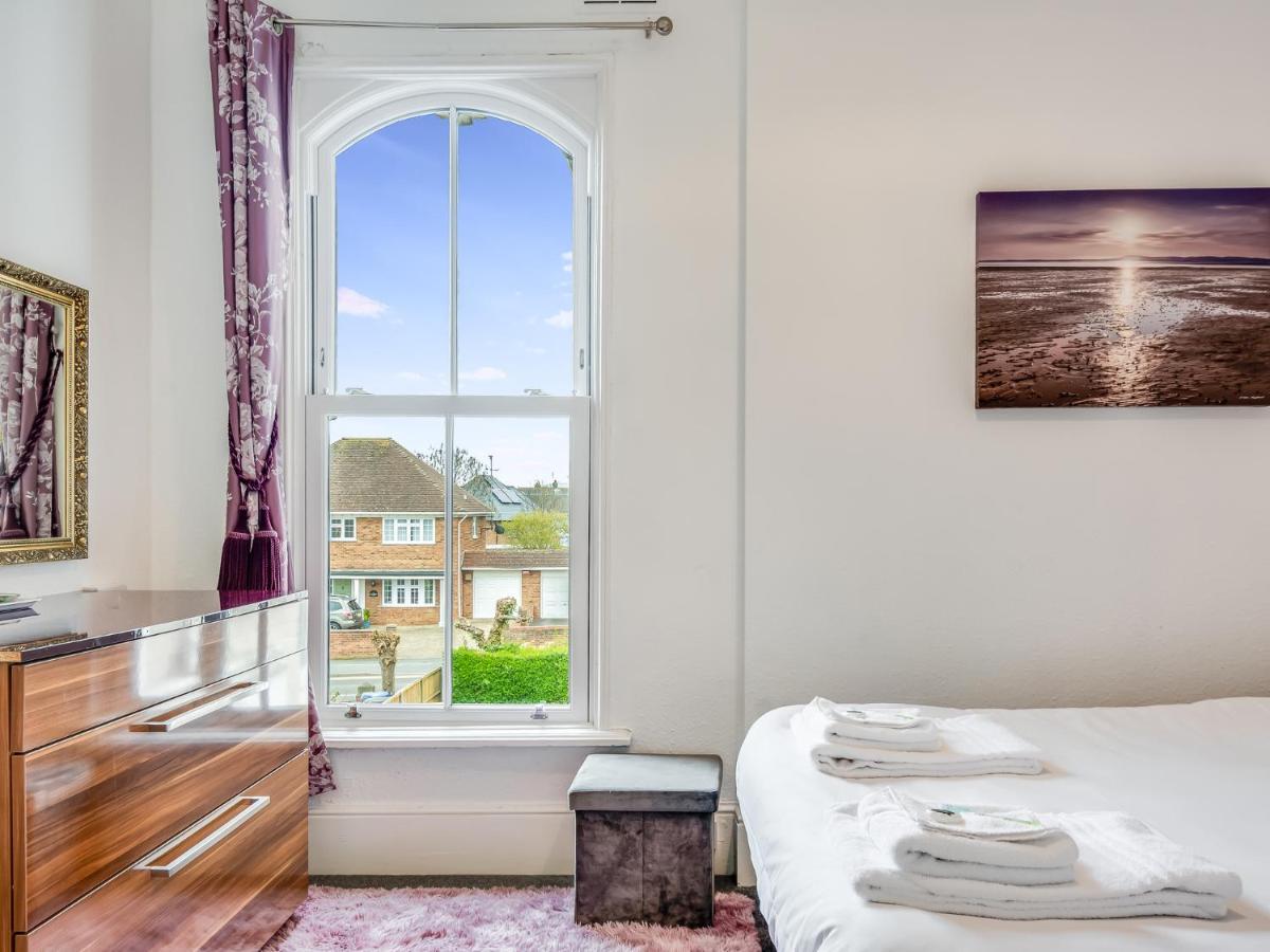 Apartment A Spacious Cosy Retreat! Whitstable
