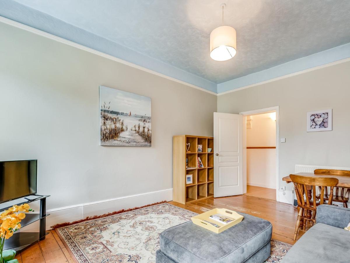 A Spacious Cosy Retreat! Apartment